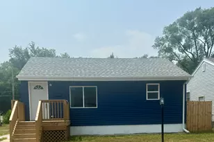 564 Hamlin St, Gary, IN 46406 - Photo 1