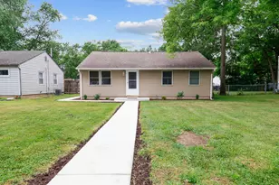 314 S 12th St, Chesterton, IN 46304 - Photo 1