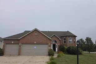 10475 Price St, Crown Point, IN 46307 - Photo 1