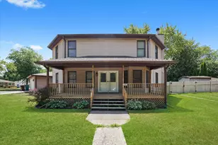 1601 W 53rd Ave, Merrillville, IN 46410 - Photo 1