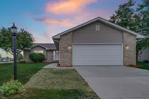 1301 S Virginia St, Hobart, IN 46342 - Photo 1