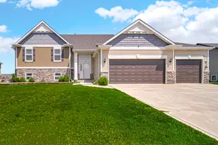 2886 W 83rd Ln, Merrillville, IN 46410 - Photo 1