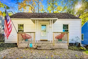 109 Washington Park Blvd, Michigan City, IN 46360 - Photo 1