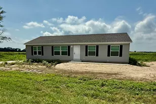 7224 N 700 W, Rensselaer, IN 47978 - Photo 1