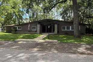 304 Shady Ln, Kouts, IN 46347 - Photo 1