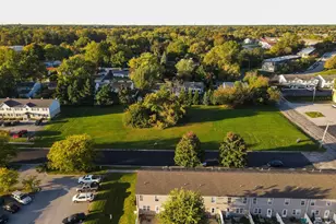 1703 Firestone Ln, Valparaiso, IN 46383 - Photo 1