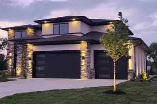 756 Cirque Dr, Crown Point, IN 46307 - Photo 1