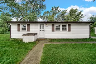 12732 Whitcomb St, Crown Point, IN 46307 - Photo 1