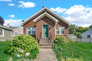 1424 Weller Ave, La Porte, IN 46350 - Photo 1