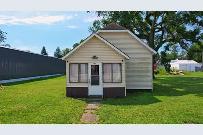 305 E Goss Street, Kentland, IN 47951 - Photo 1