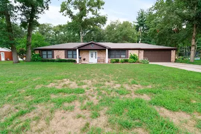 328 9th Avenue NW, Demotte, IN 46310 - Photo 1