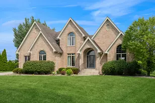 1913 Briarwood Cir, Munster, IN 46321 - Photo 1