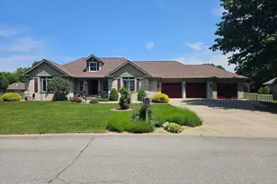 1281 S Redbud Dr, La Porte, IN 46350 - Photo 1
