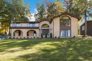 175 Shorewood Dr, Valparaiso, IN 46385 - Photo 1