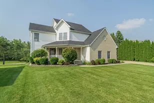 930 Doe Path Ln, Crown Point, IN 46307 - Photo 1