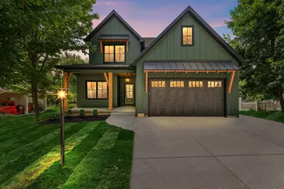 605 Academy Street, Valparaiso, IN 46383 - Photo 1