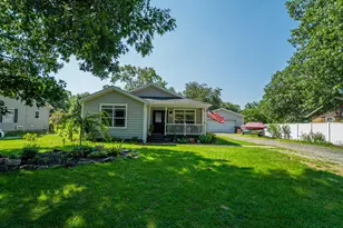 4545 E 1040 N, Demotte, IN 46310 - Photo 1