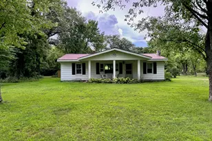 2295 E 250 S, Knox, IN 46534 - Photo 1