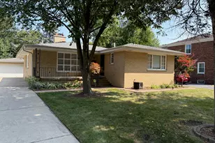 8215 Northcote Ave, Munster, IN 46321 - Photo 1