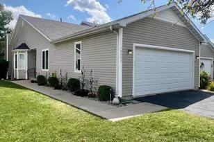 10003 Pheasant Ln, Saint John, IN 46373 - Photo 1