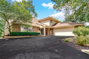 418 Wessex Rd, Valparaiso, IN 46385 - Photo 1