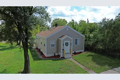 1009 W 2nd Avenue, Gary, IN 46402 - Photo 1