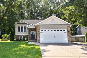 1613 11th Pl, Hobart, IN 46342 - Photo 1