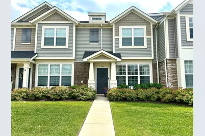 1041 E 117th Place, Crown Point, IN 46307 - Photo 1