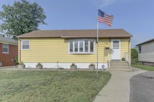 7630 Missouri Ave, Hammond, IN 46323 - Photo 1