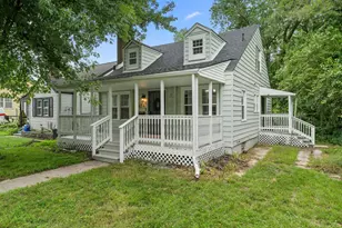 859 Elkhart St, Gary, IN 46403 - Photo 1