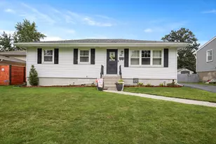 1913 N Rensselaer St, Griffith, IN 46319 - Photo 1