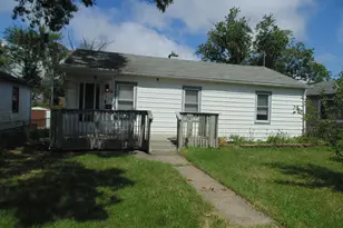 414 Madison Ave, New Chicago, IN 46342 - Photo 1