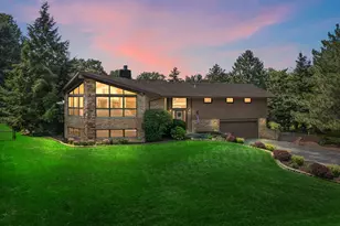 1852 Greenview St, Valparaiso, IN 46383 - Photo 1