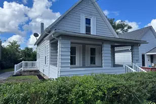 813 Main St, Michigan City, IN 46360 - Photo 1