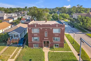 545 E 165th St, Hammond, IN 46324 - Photo 1