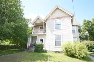 522 N Cullen St, Rensselaer, IN 47978 - Photo 1