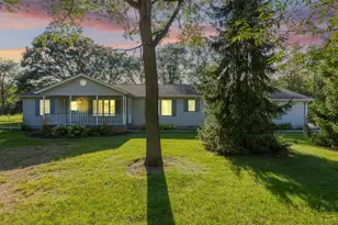 9176 N 200 E, Lake Village, IN 46349 - Photo 1