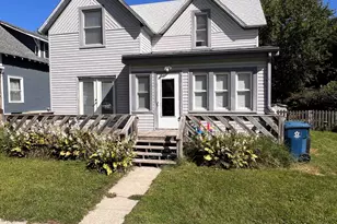 312 E Walnut St, Morocco, IN 47963 - Photo 1