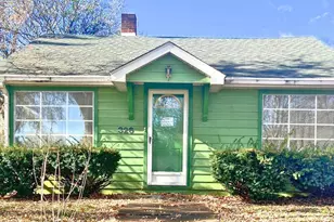 326 S 11th St, Chesterton, IN 46304 - Photo 1