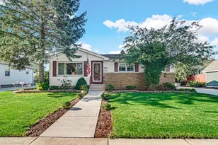 3208 Grand Blvd, Highland, IN 46322 - Photo 1