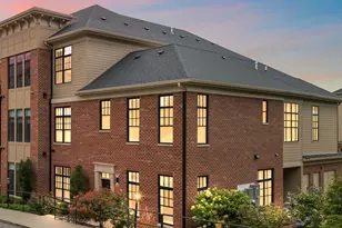 207 Academy St, Valparaiso, IN 46383 - Photo 1