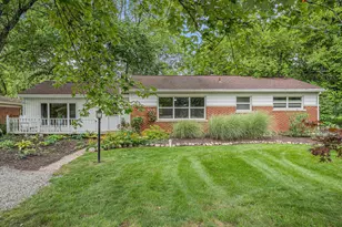 905 S Indiana Ave, Crown Point, IN 46307 - Photo 1