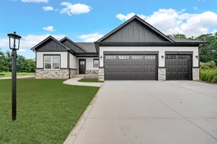 295 Holst Ln, Valparaiso, IN 46385 - Photo 1