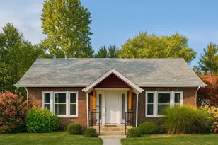 260 Ivy St, Chesterton, IN 46304 - Photo 1