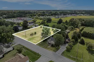 499 N Main St, Kouts, IN 46347 - Photo 1