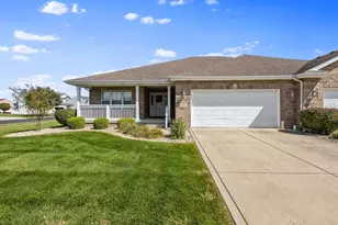 1933 Northwinds Dr, Dyer, IN 46311 - Photo 1