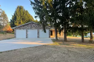 760 W 50 N, Valparaiso, IN 46385 - Photo 1