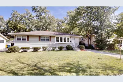 415 N Glenwood Drive, Griffith, IN 46319 - Photo 1