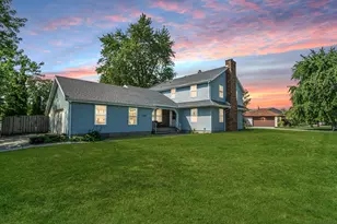 1320 Cedarcrest Dr, Munster, IN 46321 - Photo 1