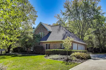 4408 Thornbury Drive E, Valparaiso, IN 46383 - Photo 1